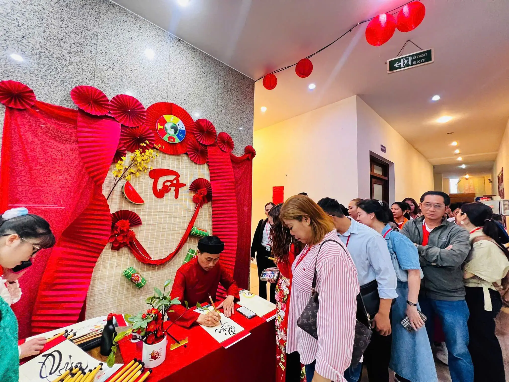Dịch Vụ Thuê Ông Đồ Thư Pháp - Thueongdo