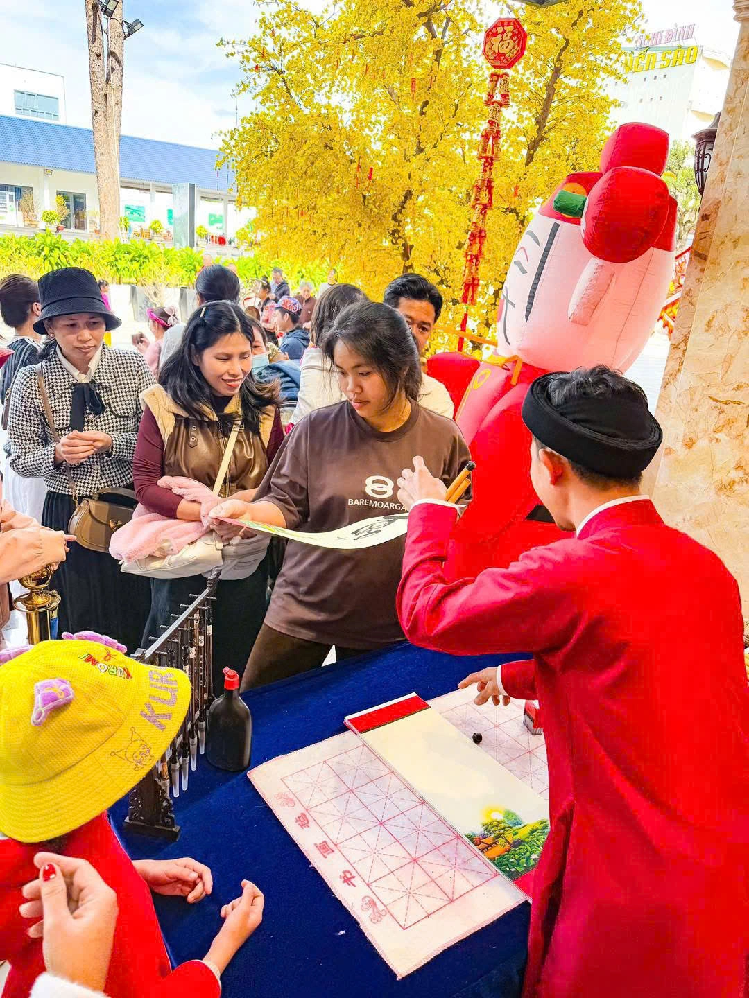 Dịch vụ thuê ông đồ - thueongdo.com